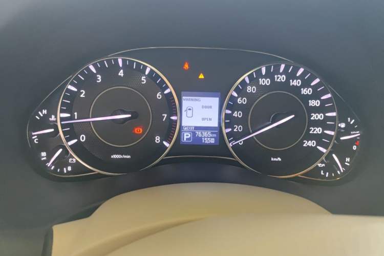 Used Nissan Patrol 2018 4.0L Flagship Model Instrument Cluster