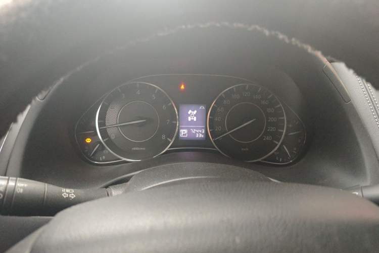Used Nissan Patrol  Instrument Cluster
