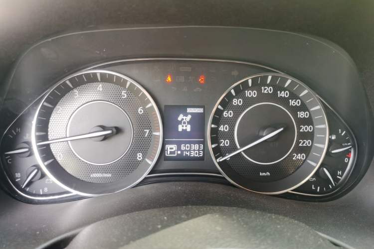 Used Nissan Patrol 2018 Y62 4.0 XE Middle East Instrument Cluster