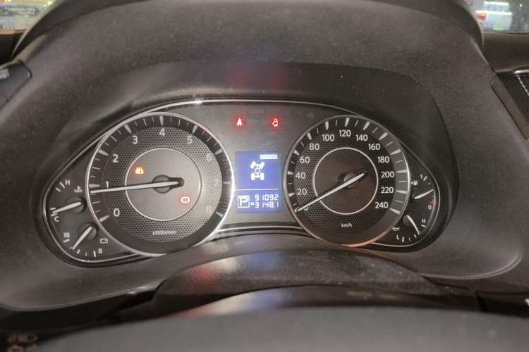 Used Nissan Patrol 2018 4.0L LinkedIn Edition Instrument Cluster