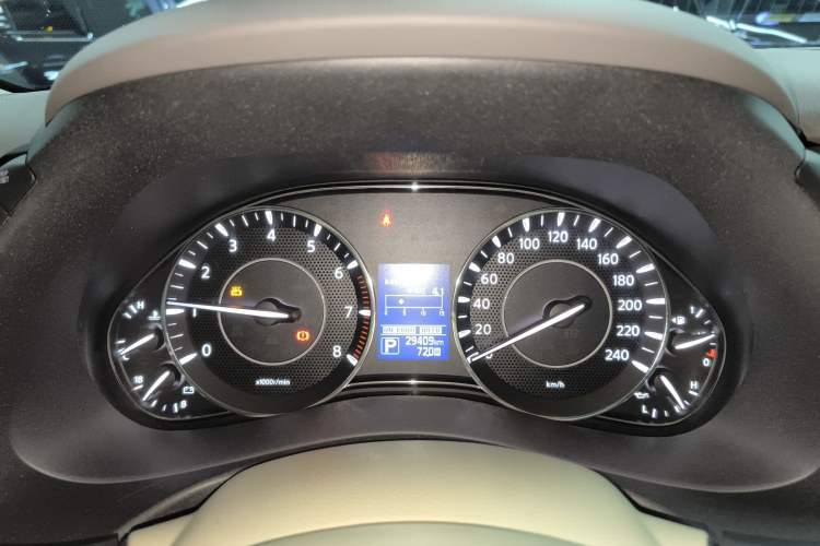 Used Nissan Patrol 2018 4.0L SE Middle East Version Instrument Cluster