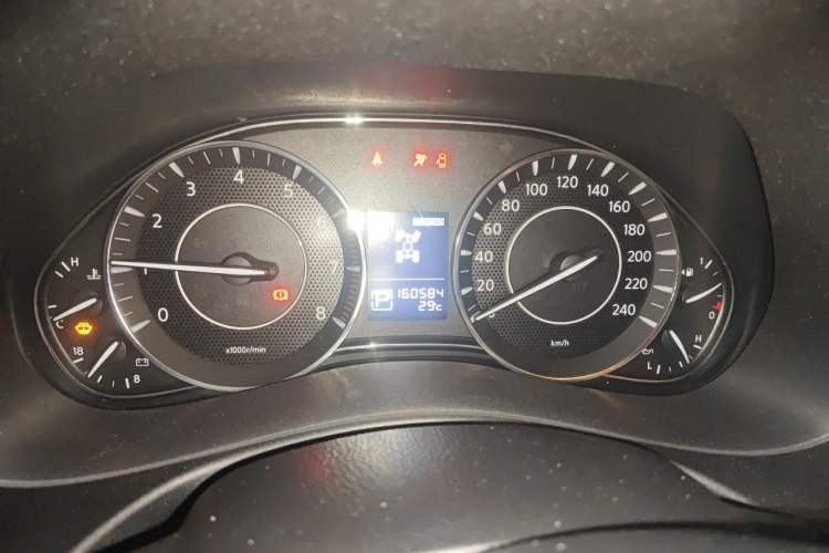 Used Nissan Patrol 2018 4.0L LinkedIn Edition Instrument Cluster