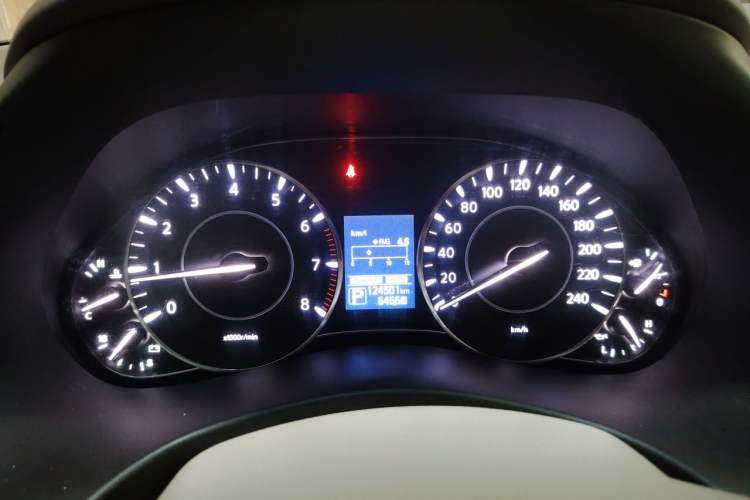 Used Nissan Patrol  Instrument Cluster