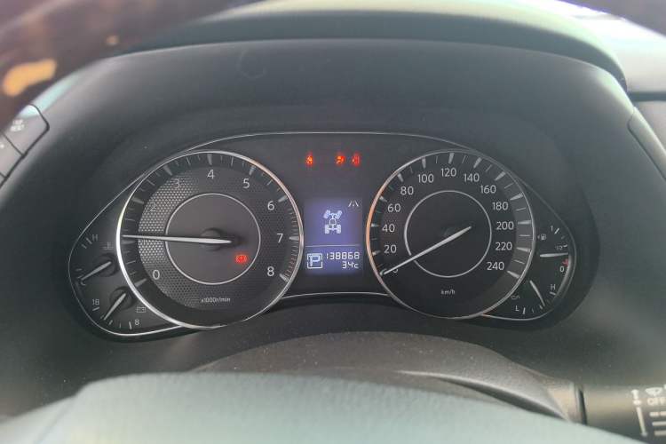 Used Nissan Patrol 2018 4.0L LinkedIn Edition Instrument Cluster