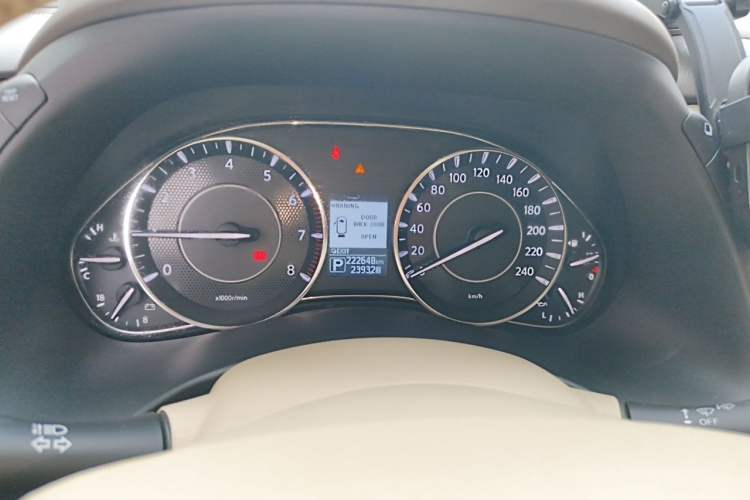 Used Nissan Patrol  Instrument Cluster