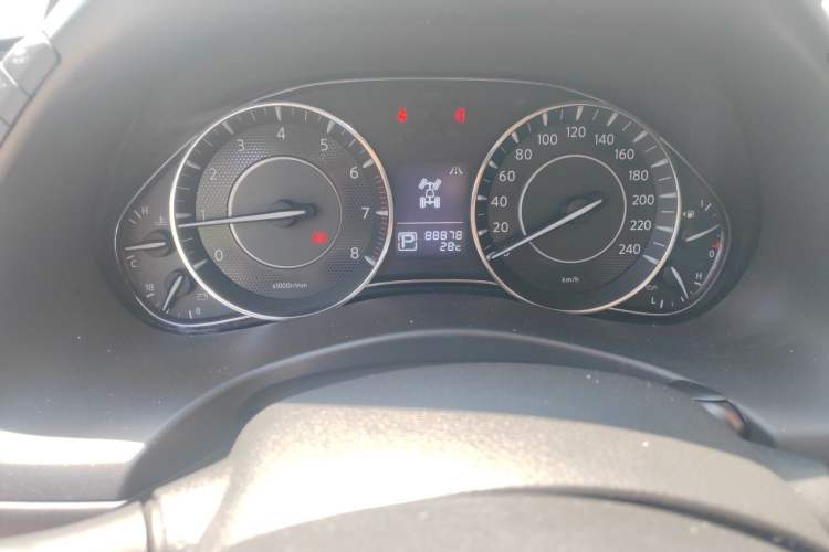 Used Nissan Patrol  Instrument Cluster