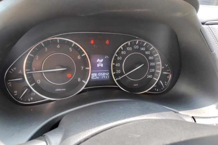 Used Nissan Patrol 2018 4.0L LinkedIn Edition Instrument Cluster