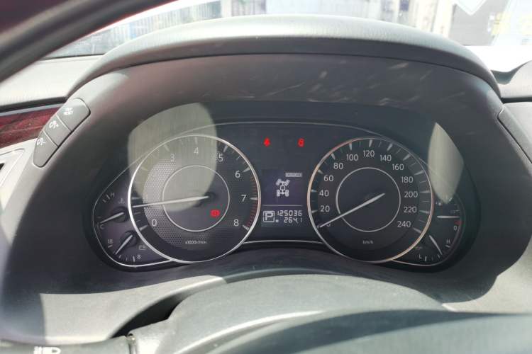 Used Nissan Patrol 2018 4.0L LinkedIn Edition Instrument Cluster