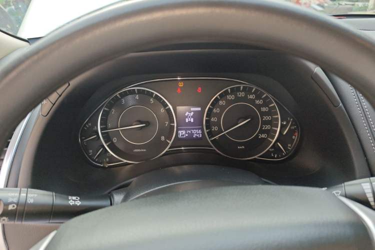 Used Nissan Patrol 2018 4.0L LinkedIn Edition Instrument Cluster