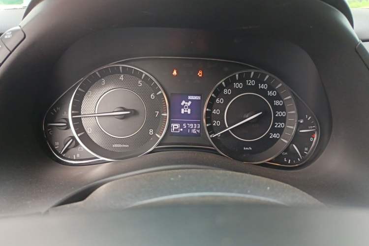 Used Nissan Patrol  Instrument Cluster