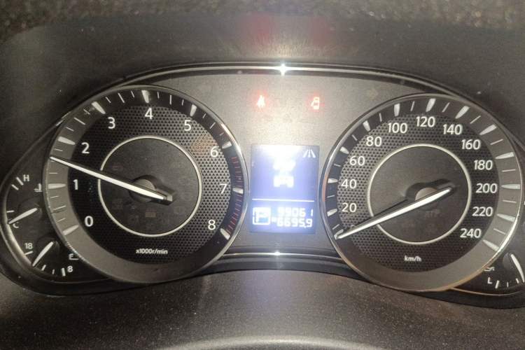 Used Nissan Patrol  Instrument Cluster