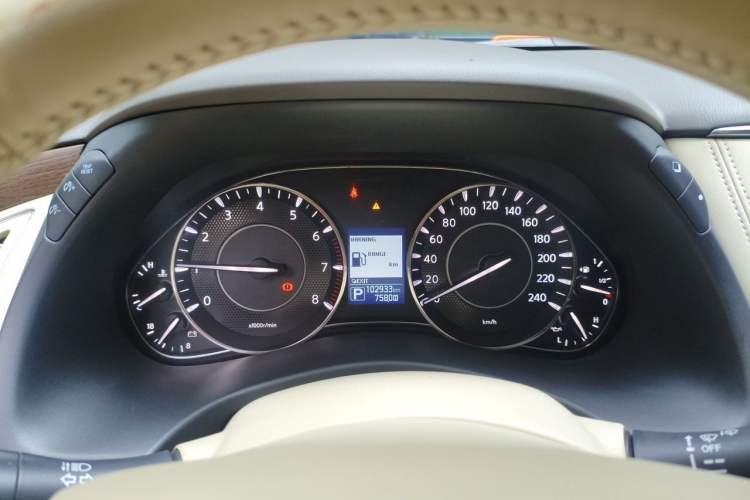 Used Nissan Patrol  Instrument Cluster