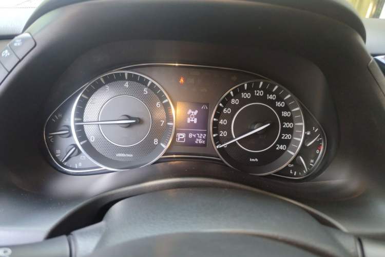 Used Nissan Patrol  Instrument Cluster