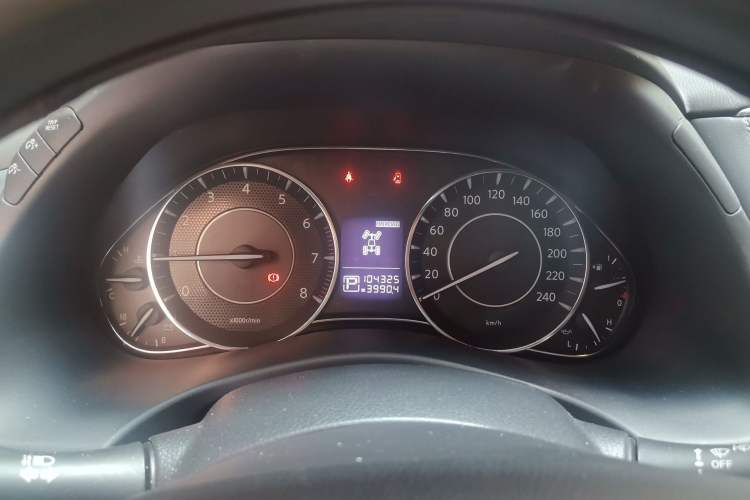Used Nissan Patrol 2018 4.0L LinkedIn Edition Instrument Cluster