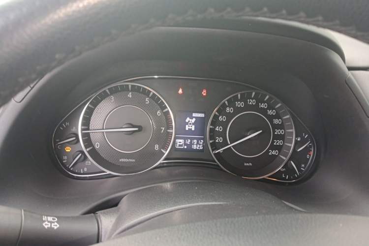 Used Nissan Patrol  Instrument Cluster