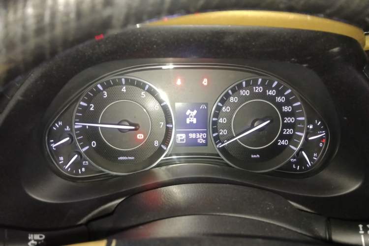 Used Nissan Patrol 2018 4.0L LinkedIn Edition Instrument Cluster
