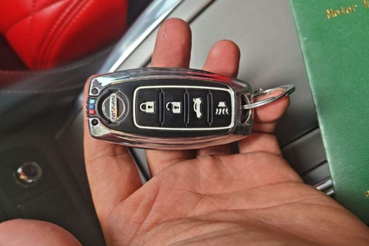 Used Nissan Patrol 2018 4.0L LinkedIn Edition Interior 1