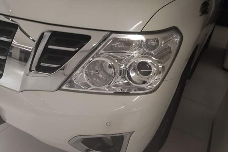 Used Nissan Patrol 2018 4.0L SE Middle East Version Left Front Headlight