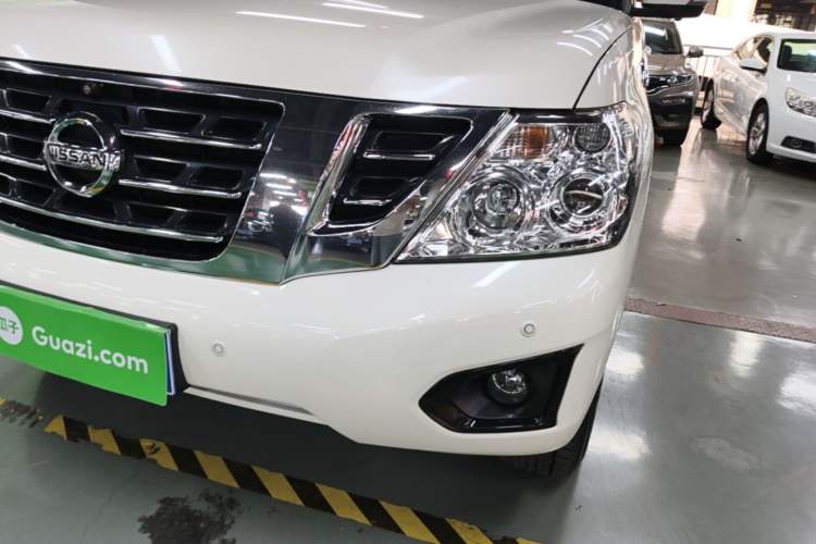 Used Nissan Patrol 2018 Y62 4.0 XE Middle East Left Front Headlight
