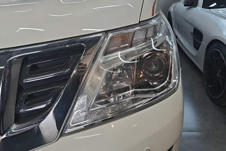 Used Nissan Patrol 2018 4.0L SE Middle East Version Left Front Headlight