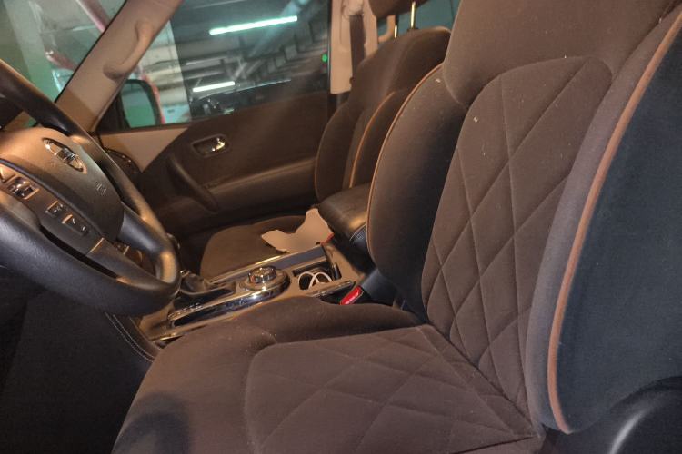 Used Nissan Patrol 2018 4.0L LinkedIn Edition Left Front Seat