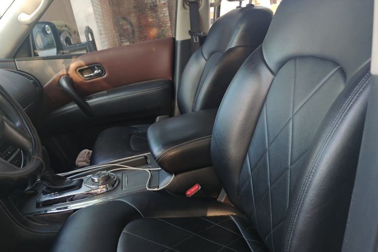 Used Nissan Patrol 2018 4.0L LinkedIn Edition Left Front Seat