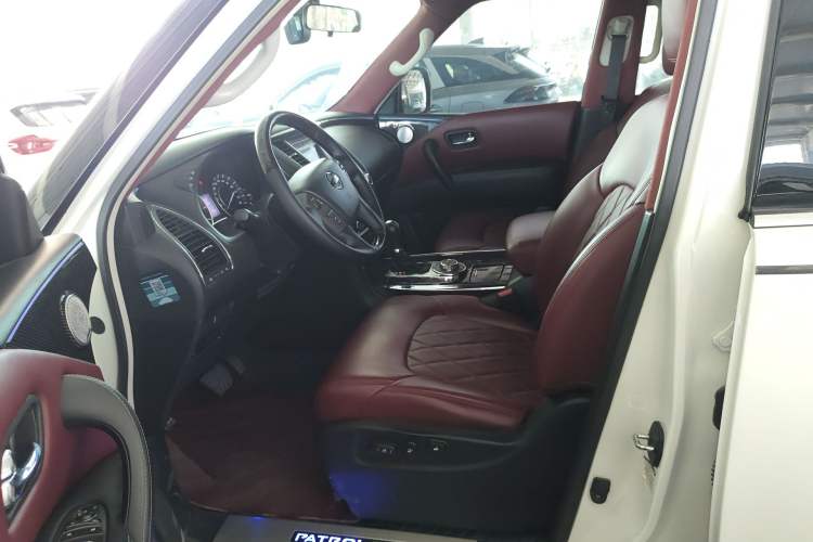 Used Nissan Patrol 2018 4.0L Automatic 7-Seater Middle East Version Left Front Seat