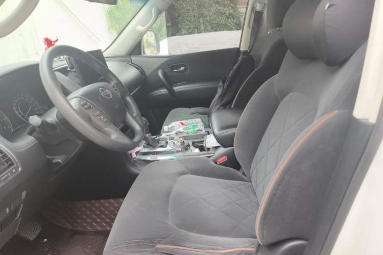 Used Nissan Patrol 2018 4.0L LinkedIn Edition Left Front Seat