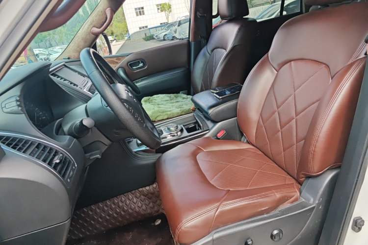 Used Nissan Patrol 2018 4.0L LinkedIn Edition Left Front Seat
