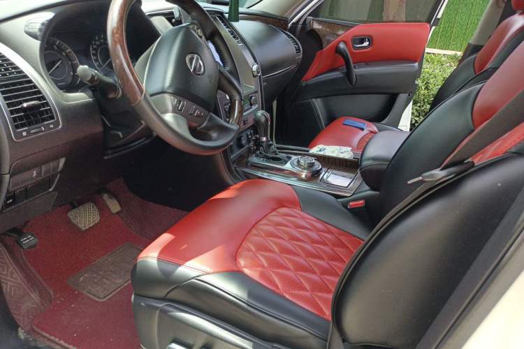 Used Nissan Patrol 2018 4.0L Automatic 7-Seater Middle East Version Left Front Seat