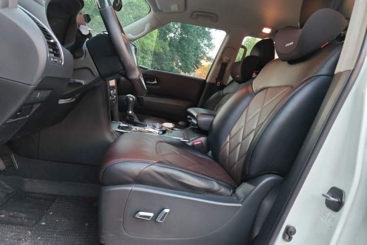 Used Nissan Patrol 2018 4.0L LinkedIn Edition Left Front Seat