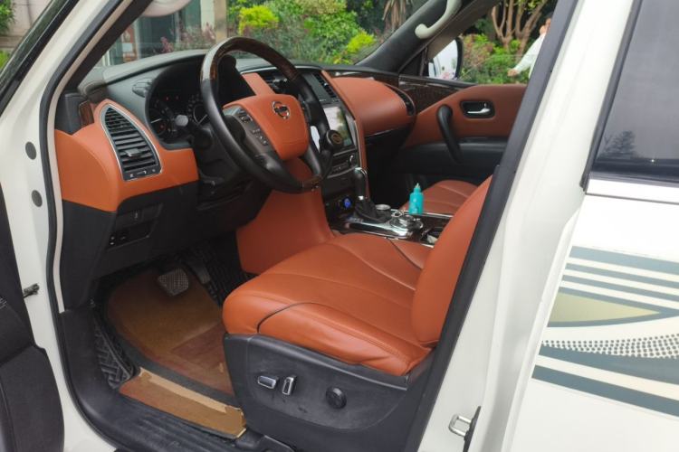 Used Nissan Patrol 2018 4.0L LinkedIn Edition Left Front Seat
