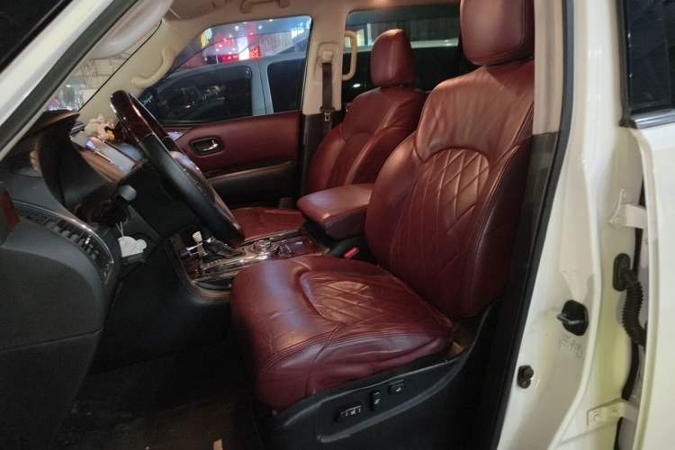 Used Nissan Patrol 2018 4.0L LinkedIn Edition Left Front Seat