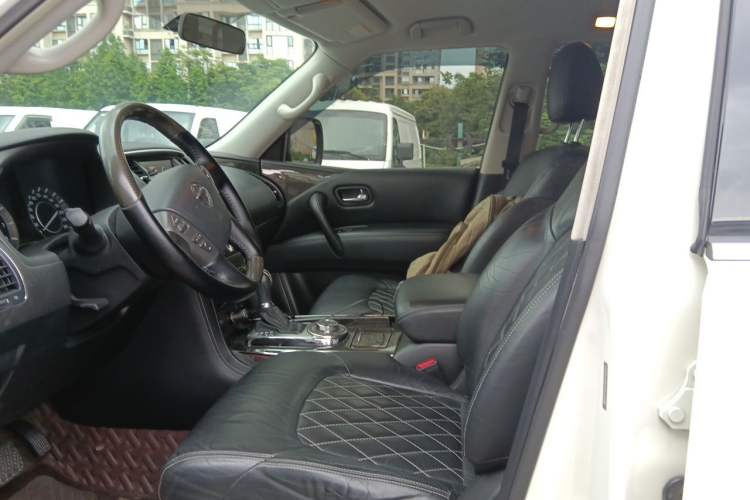 Used Nissan Patrol 2018 4.0L LinkedIn Edition Left Front Seat