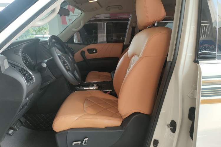 Used Nissan Patrol 2018 4.0L LinkedIn Edition Left Front Seat