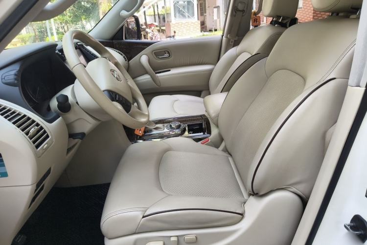 Used Nissan Patrol 2018 4.0L Platinum Edition Left Front Seat