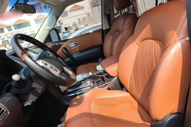 Used Nissan Patrol 2018 4.0L LinkedIn Edition Left Front Seat