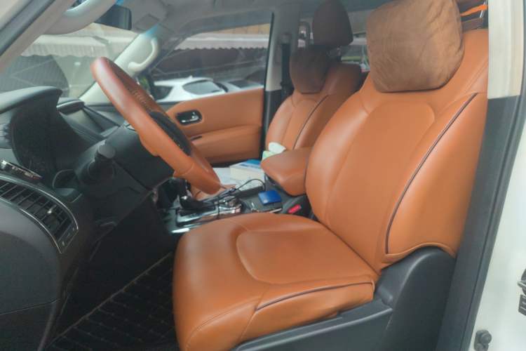 Used Nissan Patrol 2018 4.0L LinkedIn Edition Left Front Seat