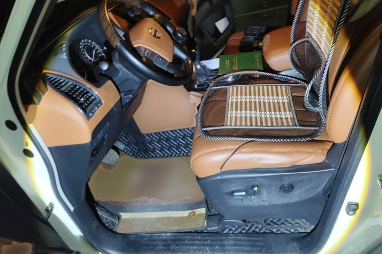 Used Nissan Patrol  Left Front Seat