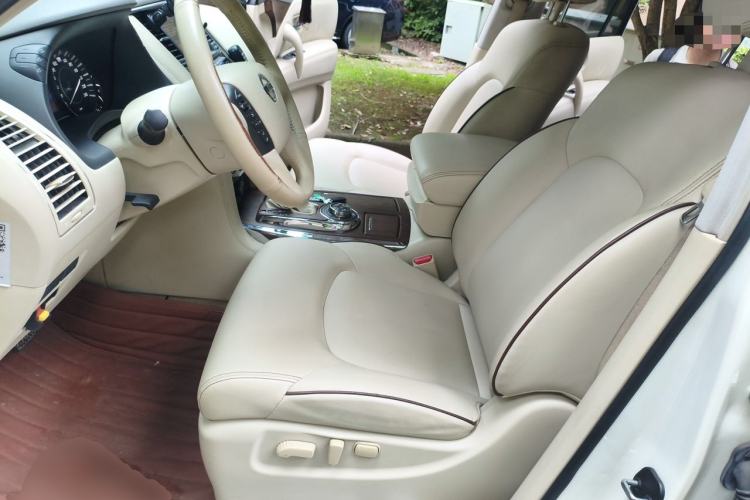 Used Nissan Patrol  Left Front Seat