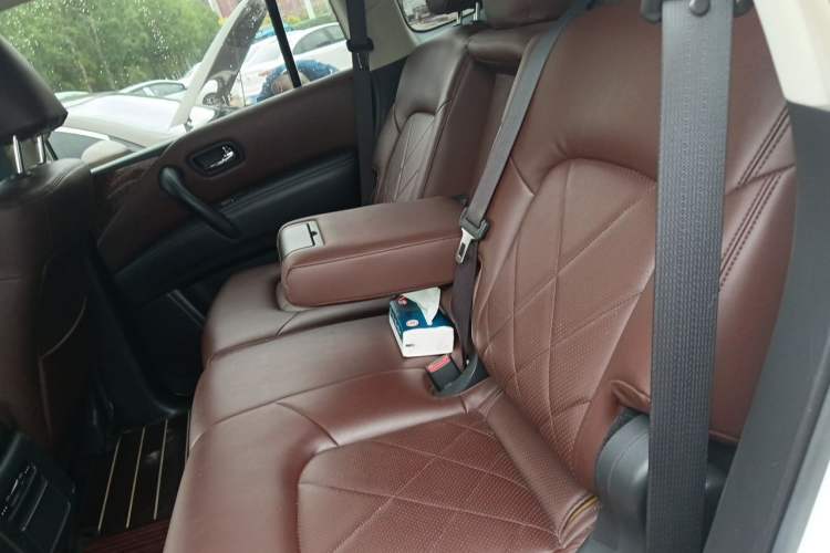 Used Nissan Patrol 2018 4.0L LinkedIn Edition Left Rear Seat
