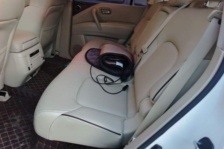 Used Nissan Patrol 2018 4.0L SE Middle East Version Left Rear Seat