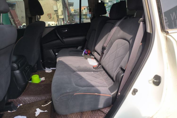 Used Nissan Patrol 2018 4.0L LinkedIn Edition Left Rear Seat
