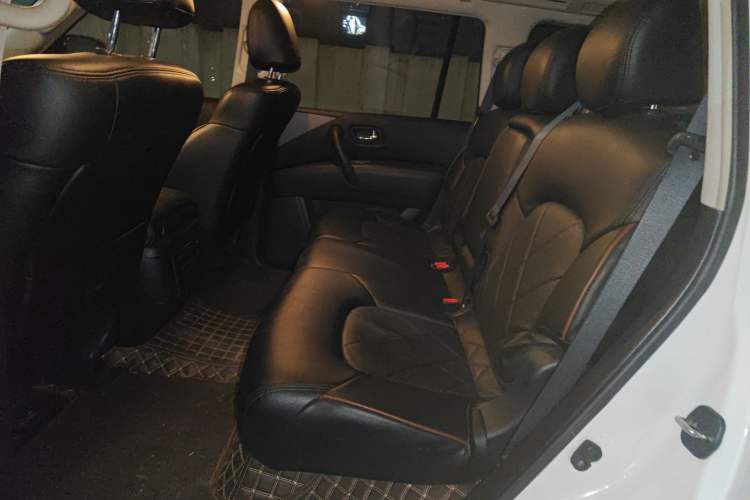 Used Nissan Patrol 2018 4.0L Automatic 7-Seater Middle East Version Left Rear Seat