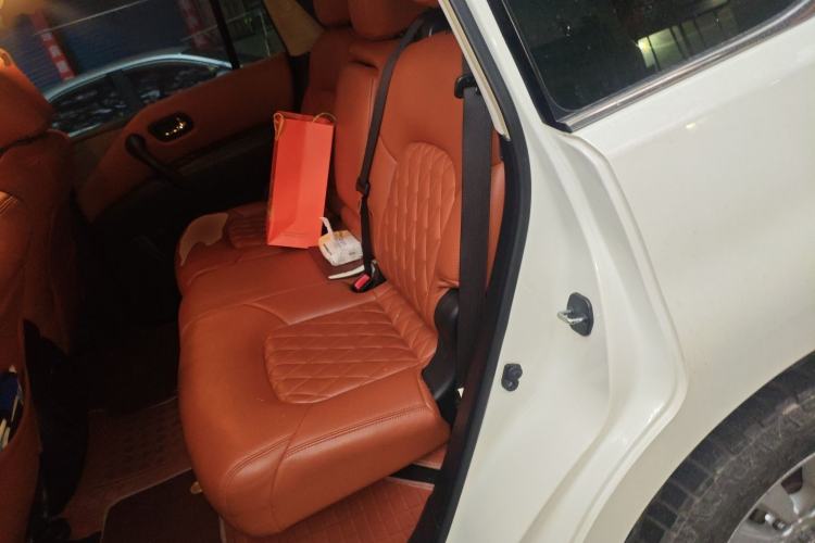 Used Nissan Patrol 2018 4.0L LinkedIn Edition Left Rear Seat