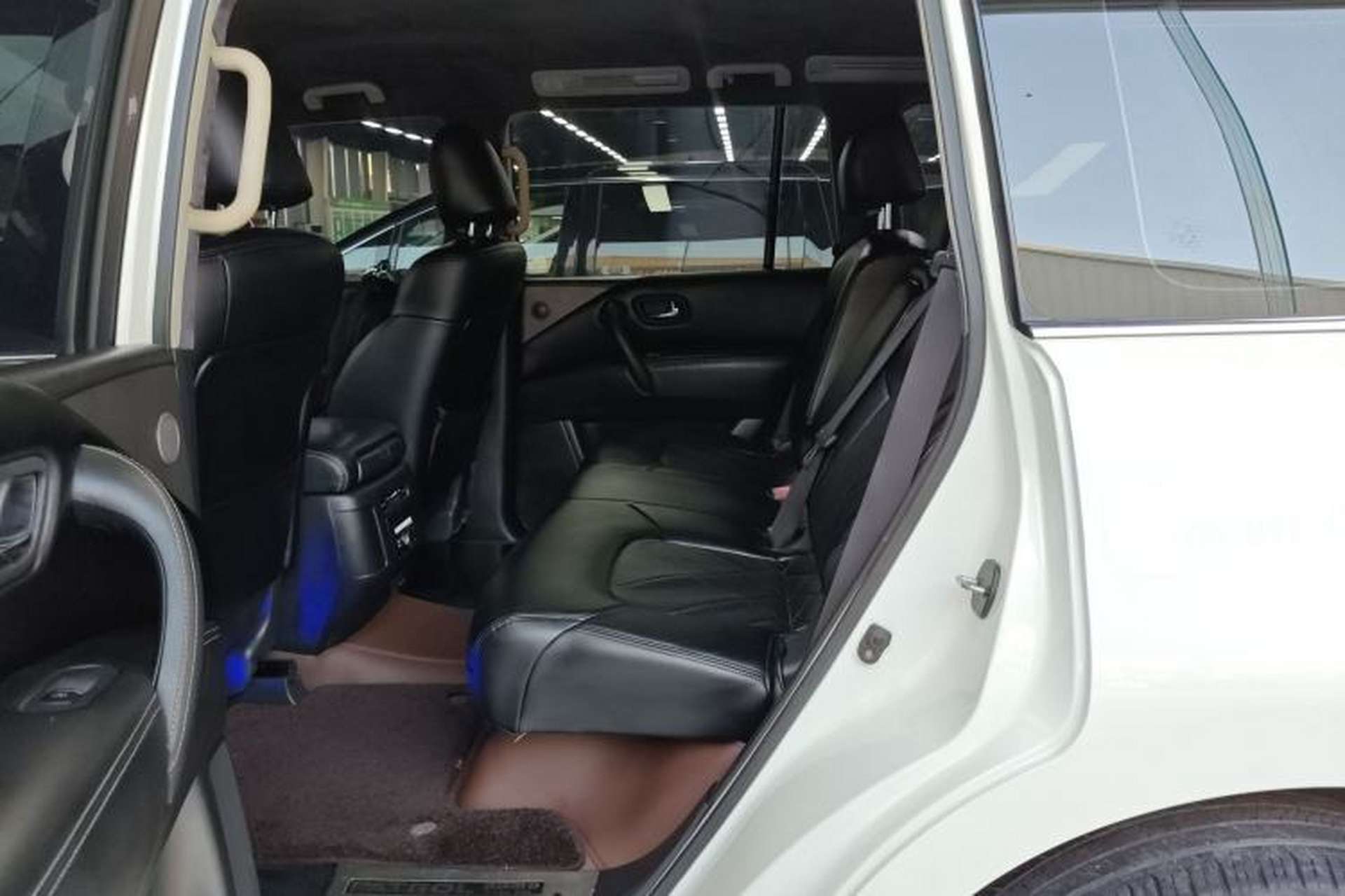 Used Nissan Patrol 2018 Y62 4.0 XE Middle East Left Rear Seat