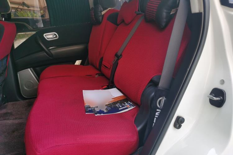 Used Nissan Patrol 2018 Y62 4.0 XE Middle East Left Rear Seat