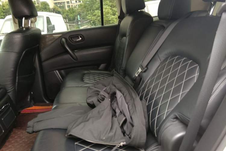 Used Nissan Patrol 2018 4.0L LinkedIn Edition Left Rear Seat
