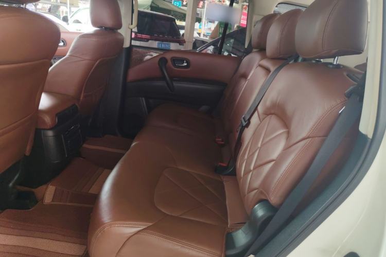 Used Nissan Patrol 2018 4.0L Automatic 7-Seater Middle East Version Left Rear Seat