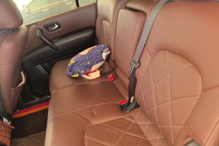 Used Nissan Patrol 2018 4.0L LinkedIn Edition Left Rear Seat